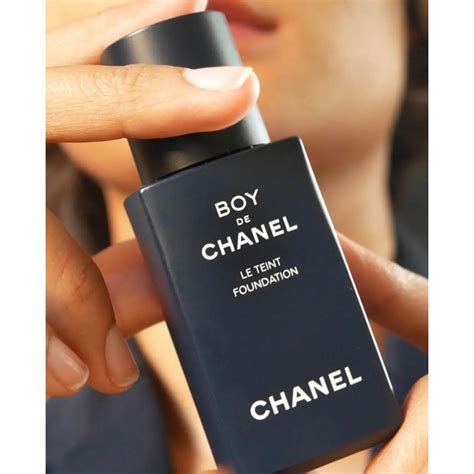 boy de chanel 男士 造型 粉底 液|Chanel竟出男士妝品？！韓國率先推出「Boy de Chanel」.